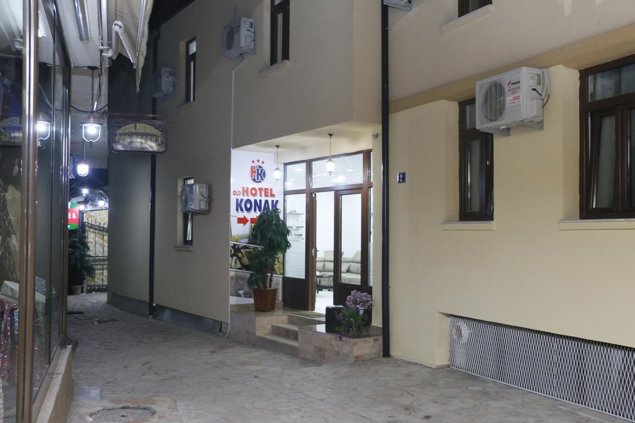 Hotel Old Konak Skopje Bagian luar foto