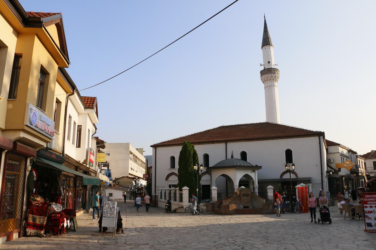 Hotel Old Konak Skopje Bagian luar foto